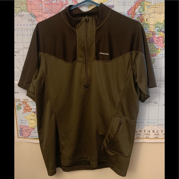 Patagonia Other - Patagonia Men's T-shirt pullover Medium (M)